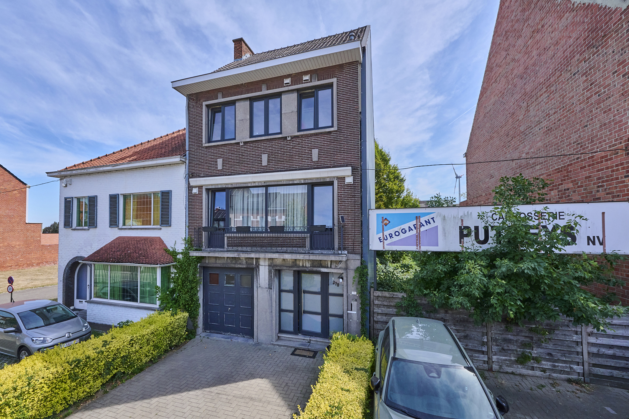 Charmante gezinswoning met inpandige garage en tuin  - foto 1