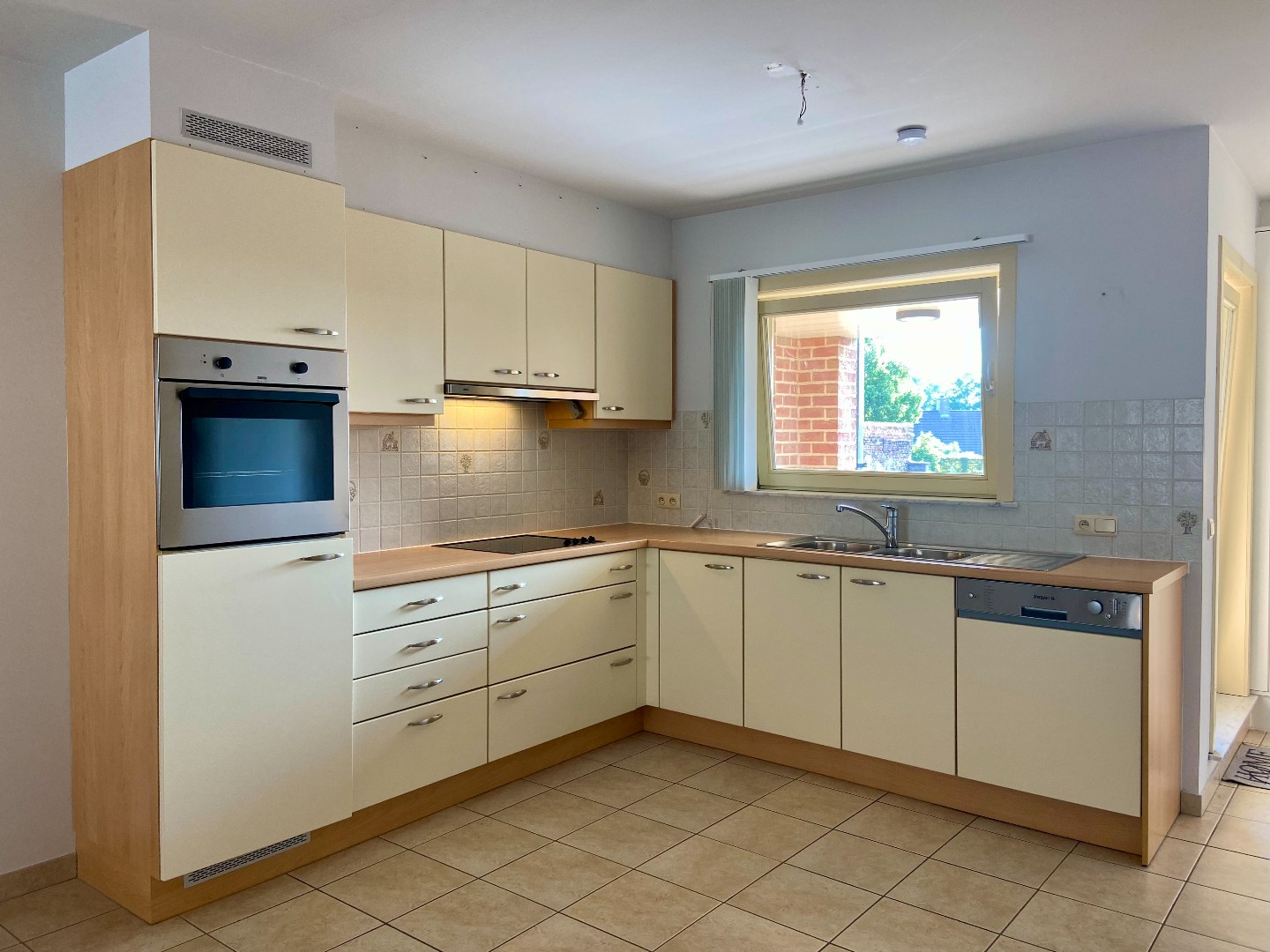 Appartement à vendre à Sint-Eloois-Vijve avec 2 chambres - photo 4