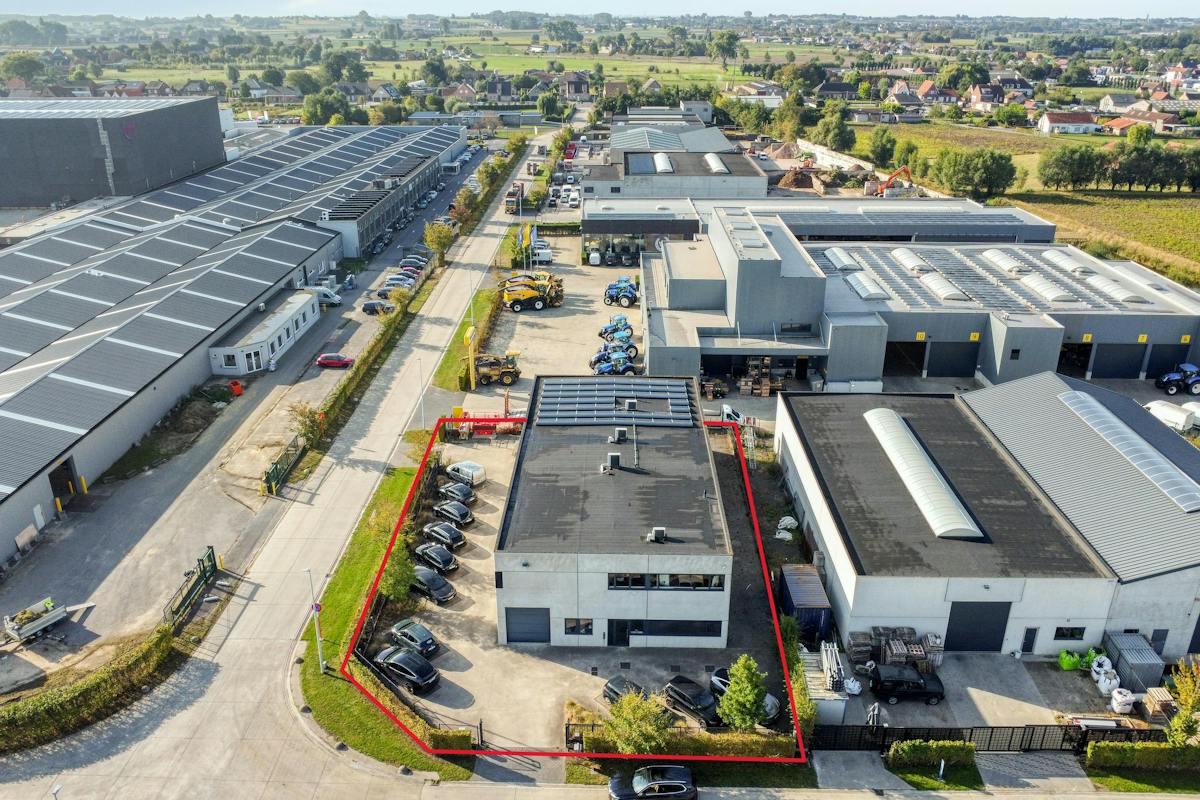 Loods met kantoor te koop te Lichtervelde - foto 4