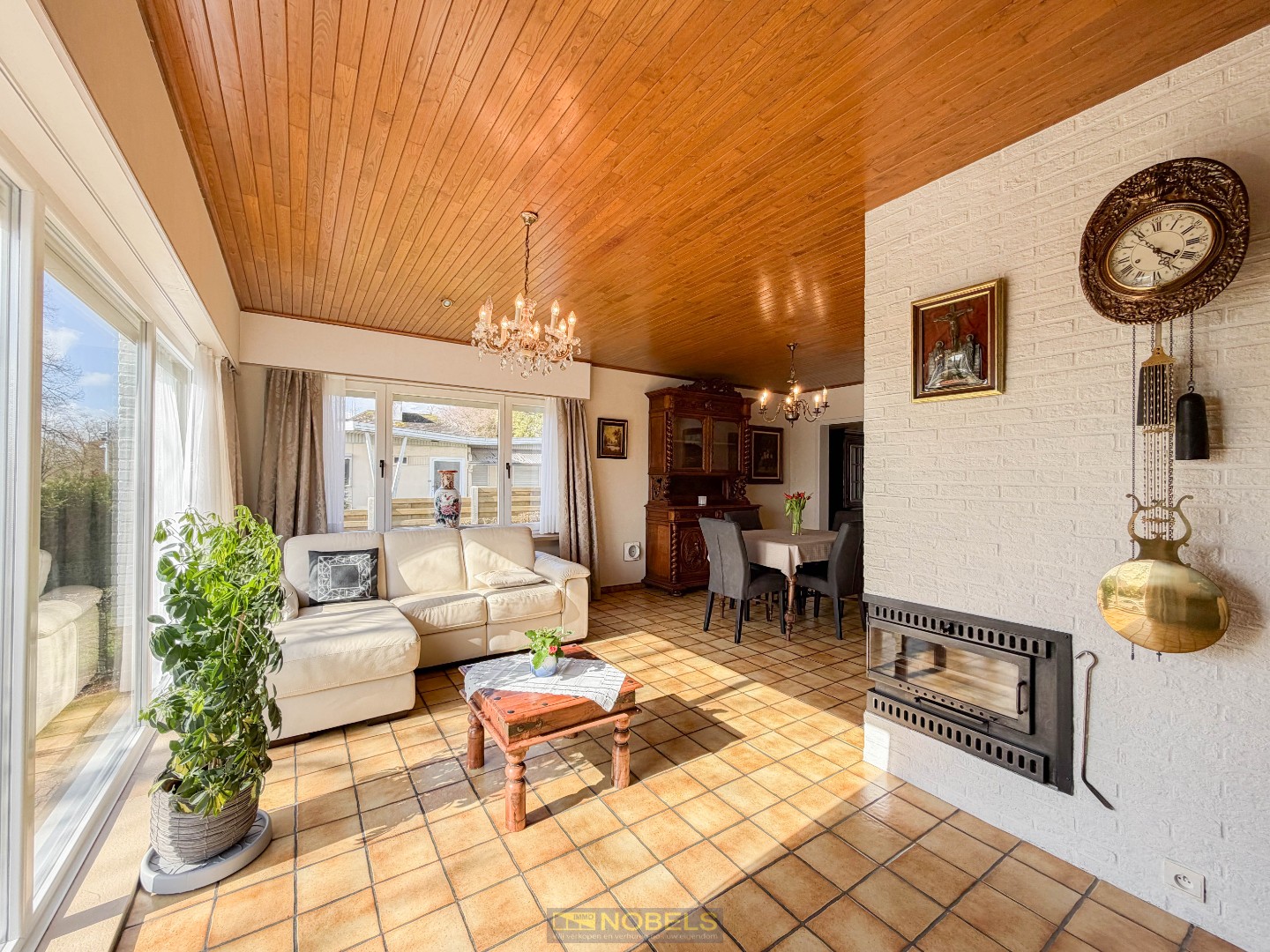 Te koop, Knusse open bebouwing met tuin, garage en verzicht te Geraardsbergen! - foto 2