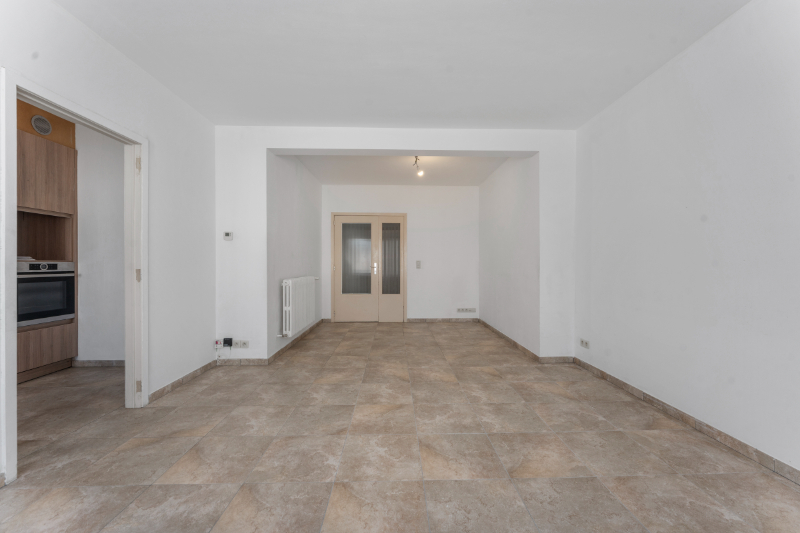 Gerenoveerd appartement met garage - foto 4