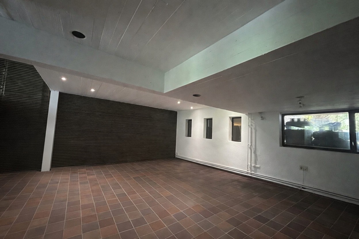 Te huur: Unieke winkelruimte Hundelgemsesteenweg 220, Gent - foto 5