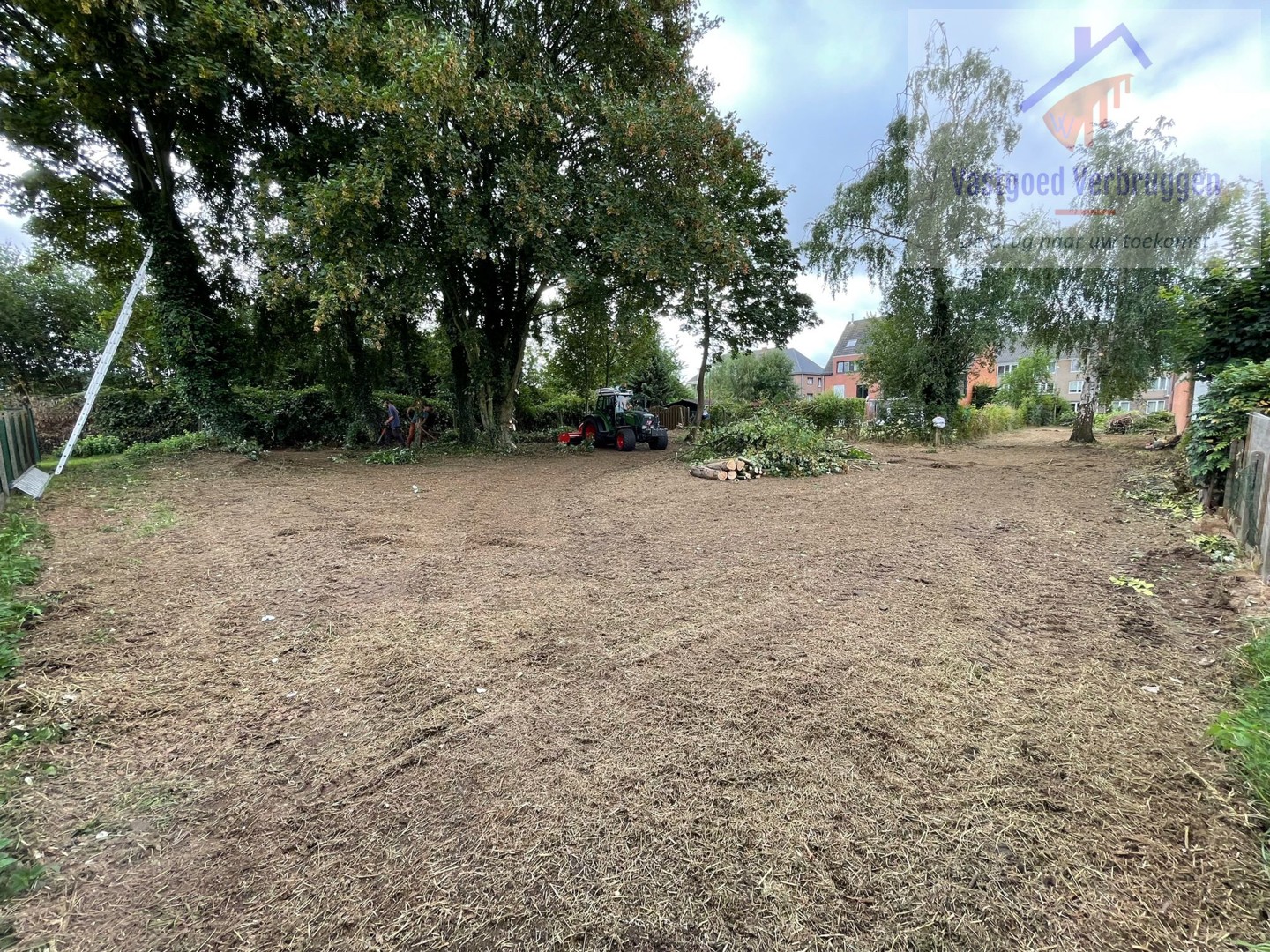 Bouwgrond voor gesloten bebouwing met grote tuin - foto 5