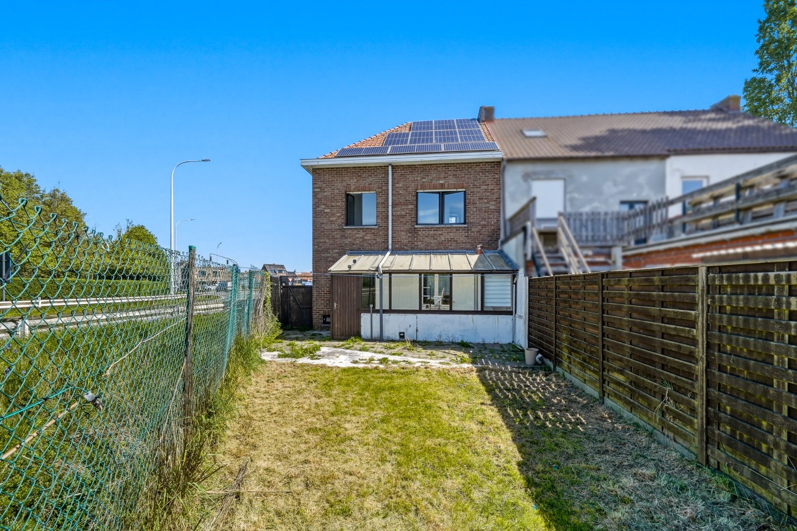 Instapklare ruime hoekwoning te Zandvoorde - foto 2