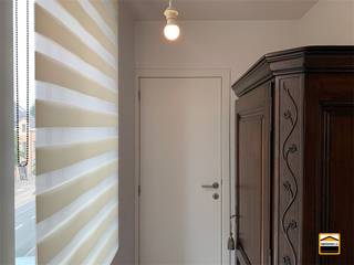 Prachtig 2- slaapkamer appartement met groot terras ,2 autostaanplaatsenen 2 kelderbergingen in het centrum van Kortessem. Via de inkomhal met...