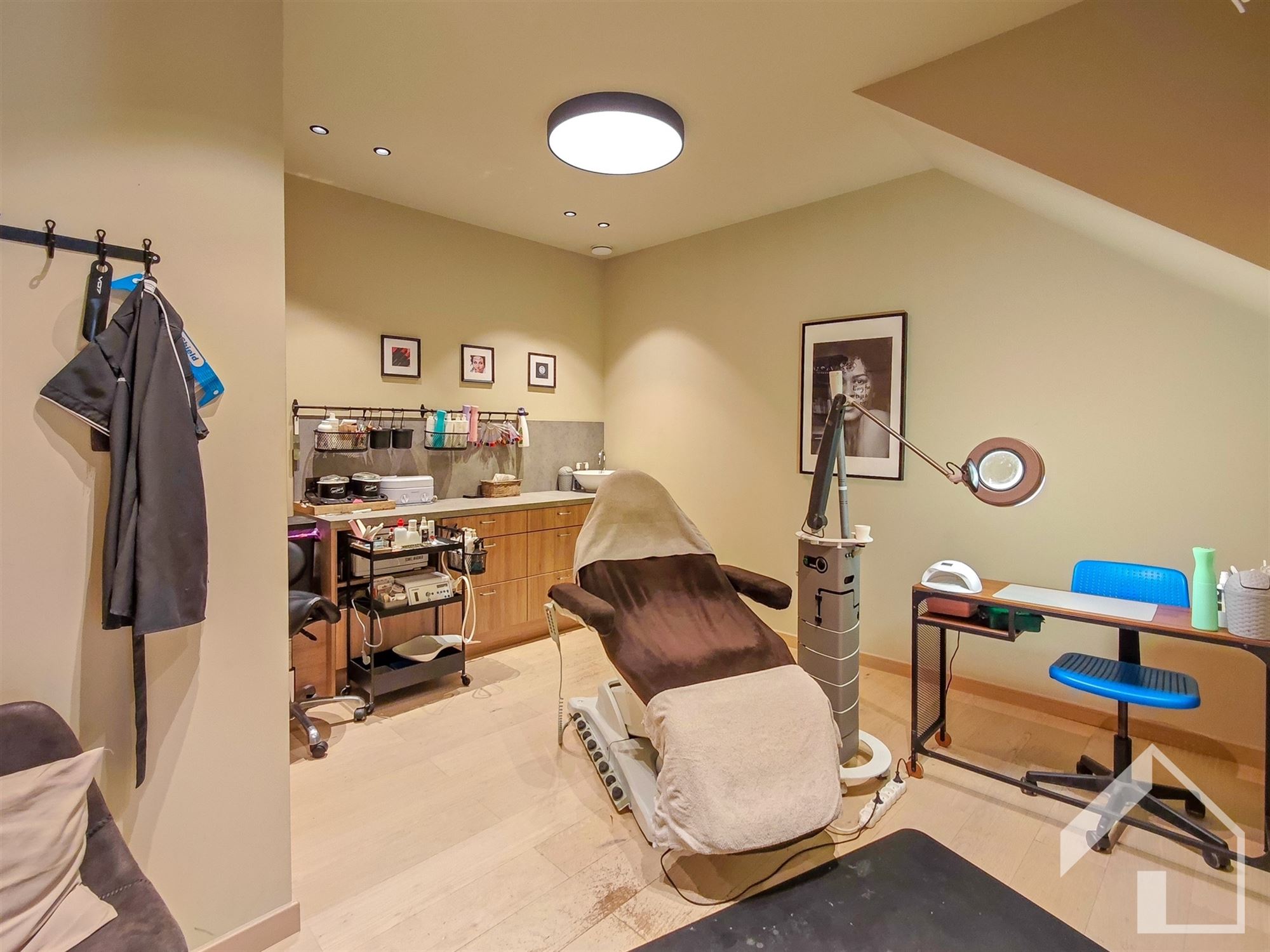 Instapklare woning met handelspand! - foto 4