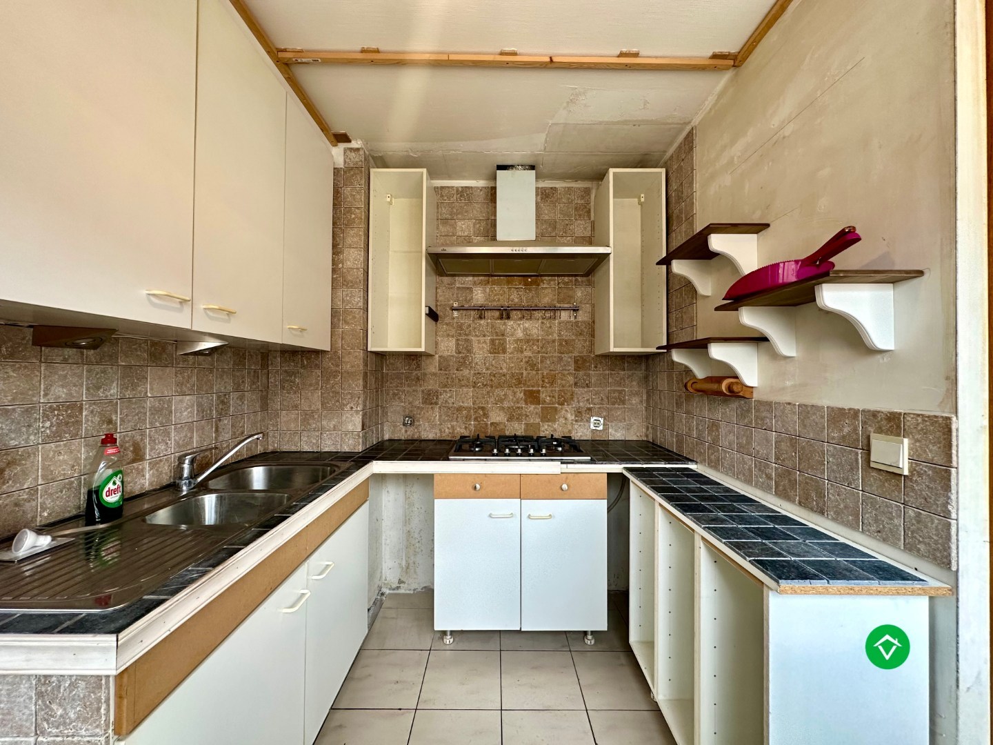 Ruim duplexappartement met terras en garage nabij centrum Roeselare - foto 5