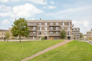 Licht, luxe en zicht op groen in hartje WilrijkIn het geliefde Park van Eden, aan de rustige Jef Nyslaan 16 in Wilrijk, vinden we dit stijlvolle...