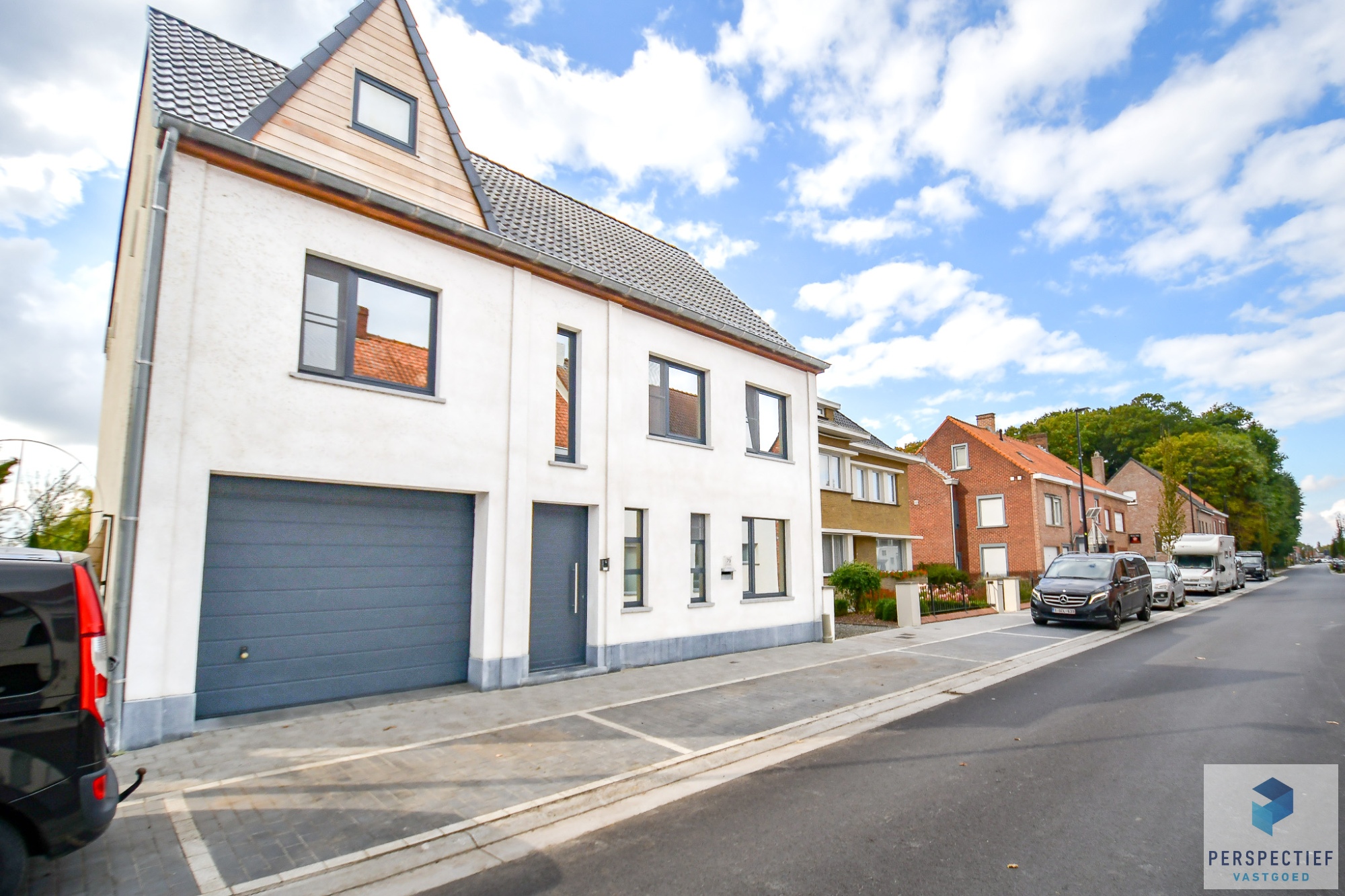 STATIGE GROTE WONING met 4 slaapkamers, garage & GROTE TUIN - foto 5