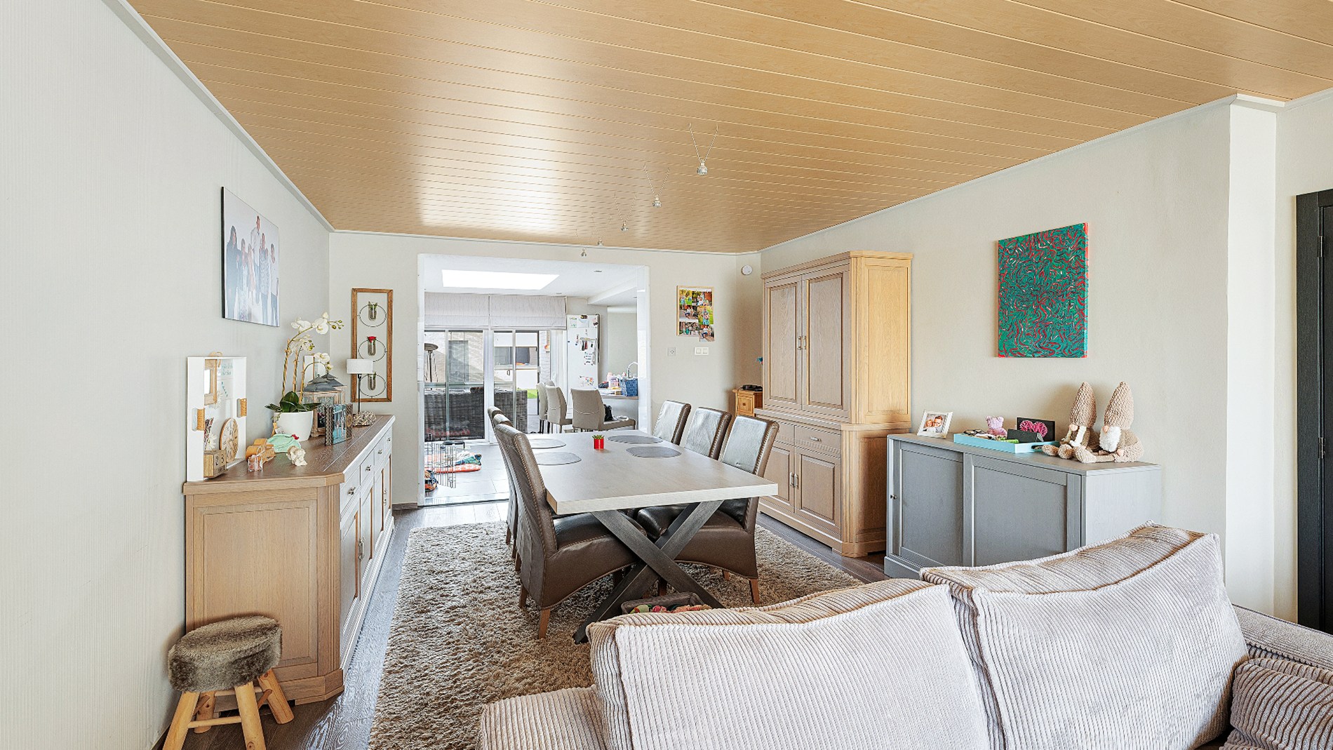 Instapklare en ruime gezinswoning met dubbele garage in het hart van Zeebrugge. - foto 4