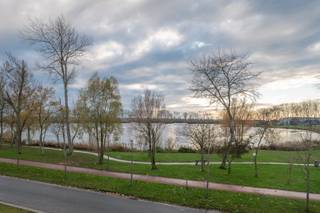 Ontdek dit charmante nieuwbouwappartement in de exclusieve Residentie Meerzicht, gelegen in het rustige en groene Duinenwater. Met een prachtig...
