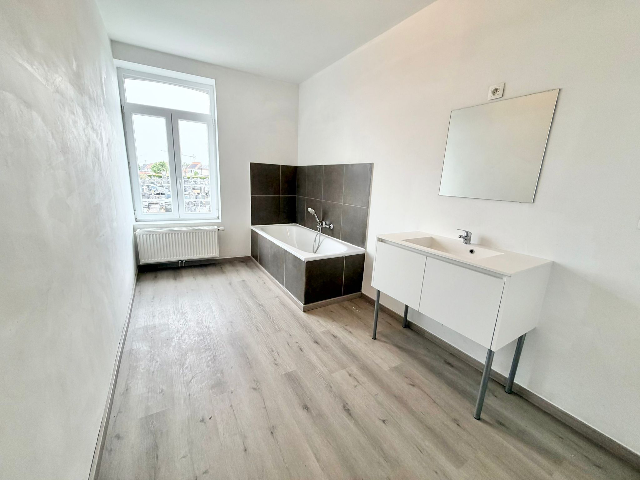 Instapklare moderne woning met 4 slaapkamers te koop - foto 5