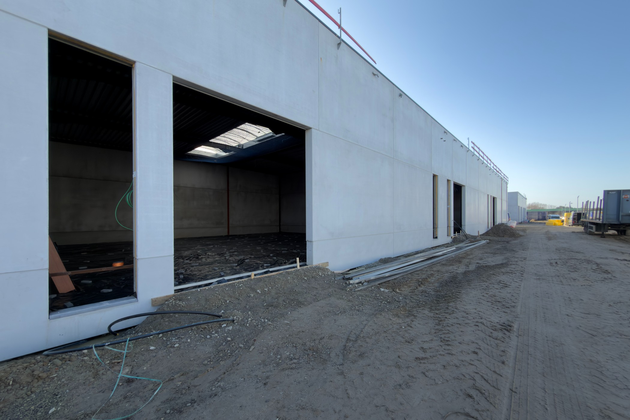 Nieuwbouw KMO-Unit (566m²) in Deinze - foto 4