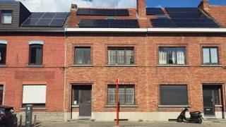 Welkom in deze charmante en ruime woning gelegen in Leuven. Met een bewoonbare oppervlakte van 151 m² biedt dit pand alle comfort voor een gezin of...