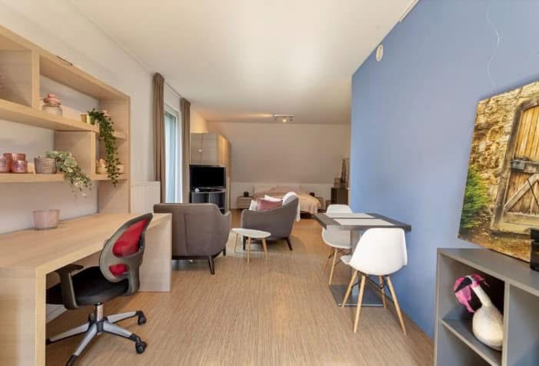 Prachtige studio met slaapzone kitchenette en badkamer - foto 1