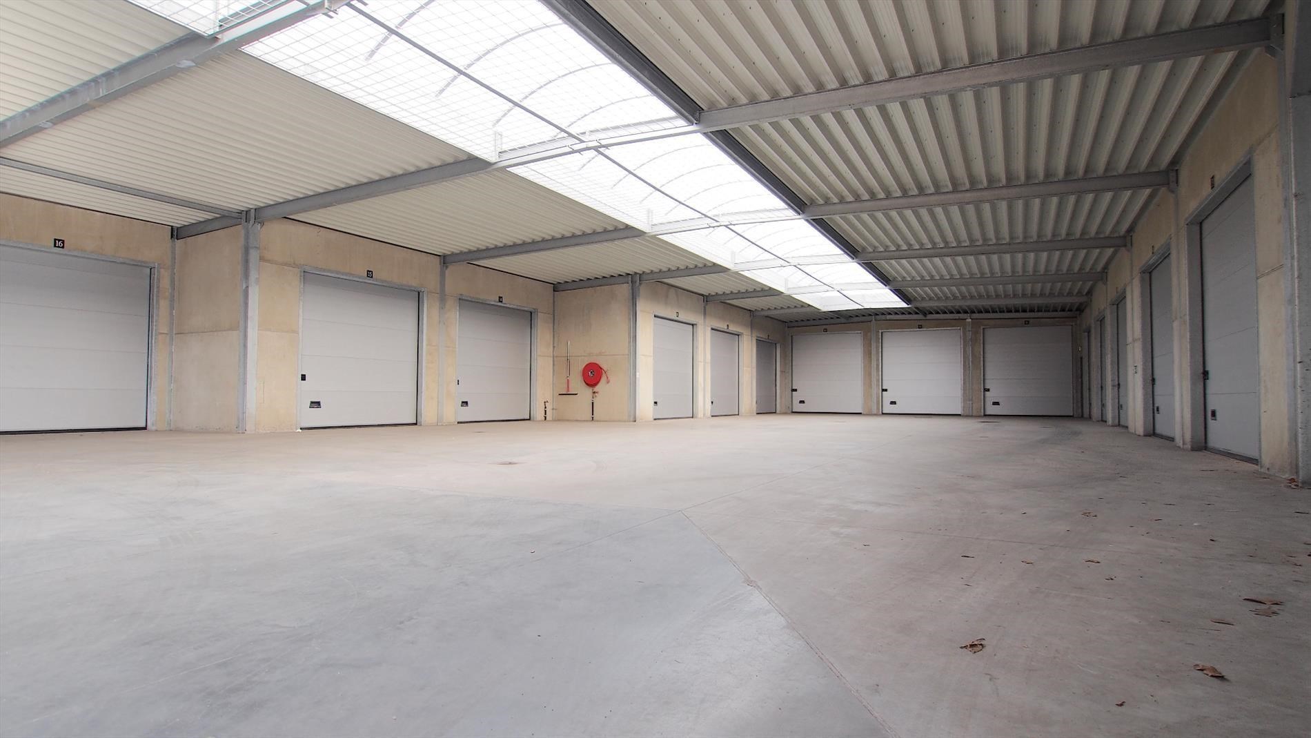 Garage for rent in Bruges