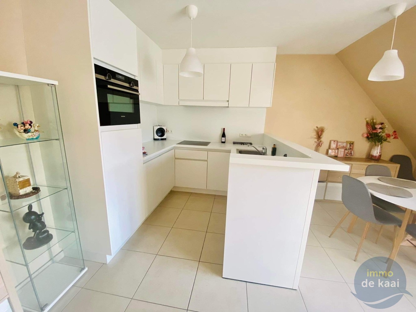 Ruime duplex met 3 slaapkamers. - foto 2