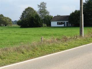 Villagronden te koop in Hotton. Bel vrijblijvend voor info. 050 41 55 50...