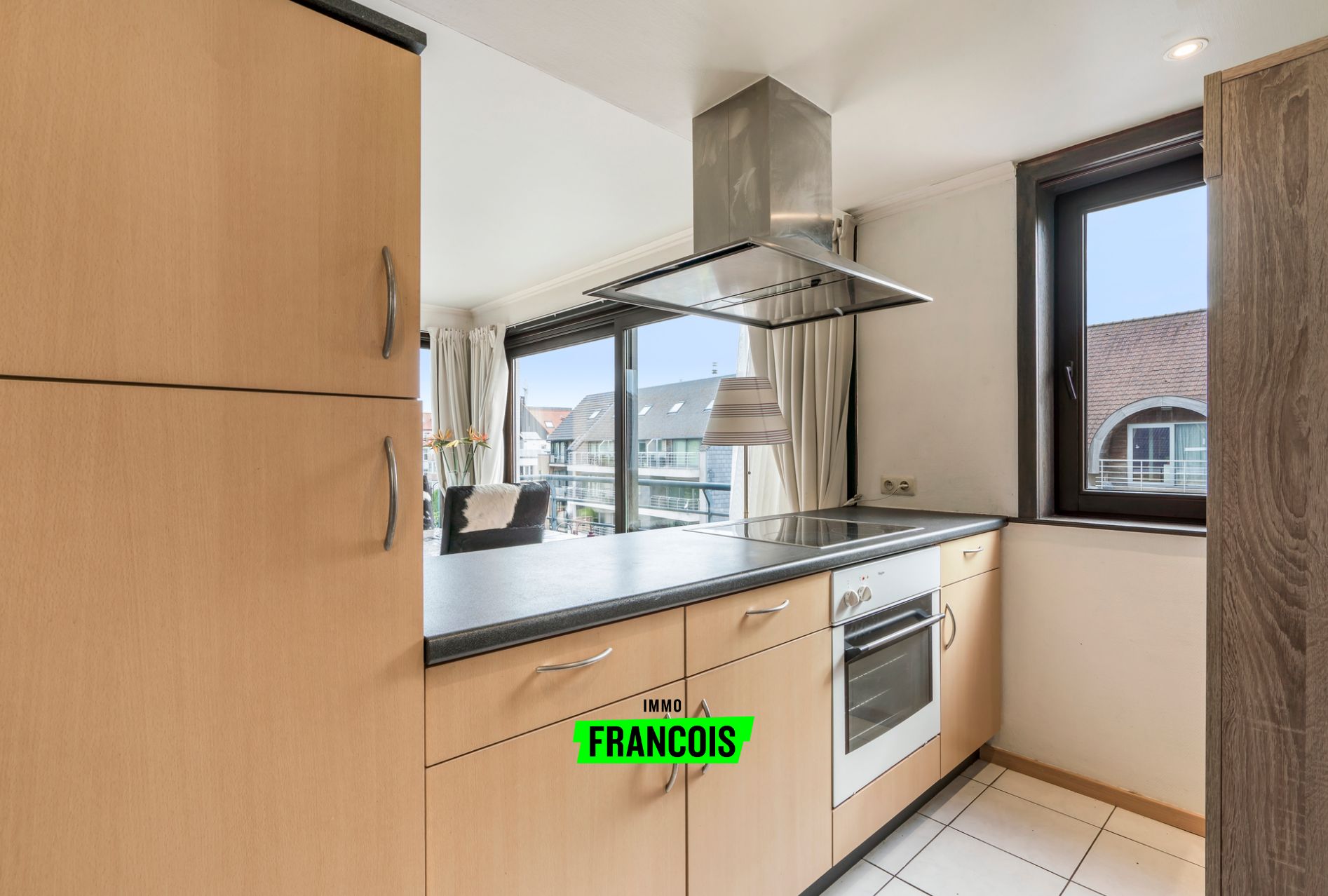 Ruim duplex appartement met drie slaapkamers in het centrum van De Haan - foto 5