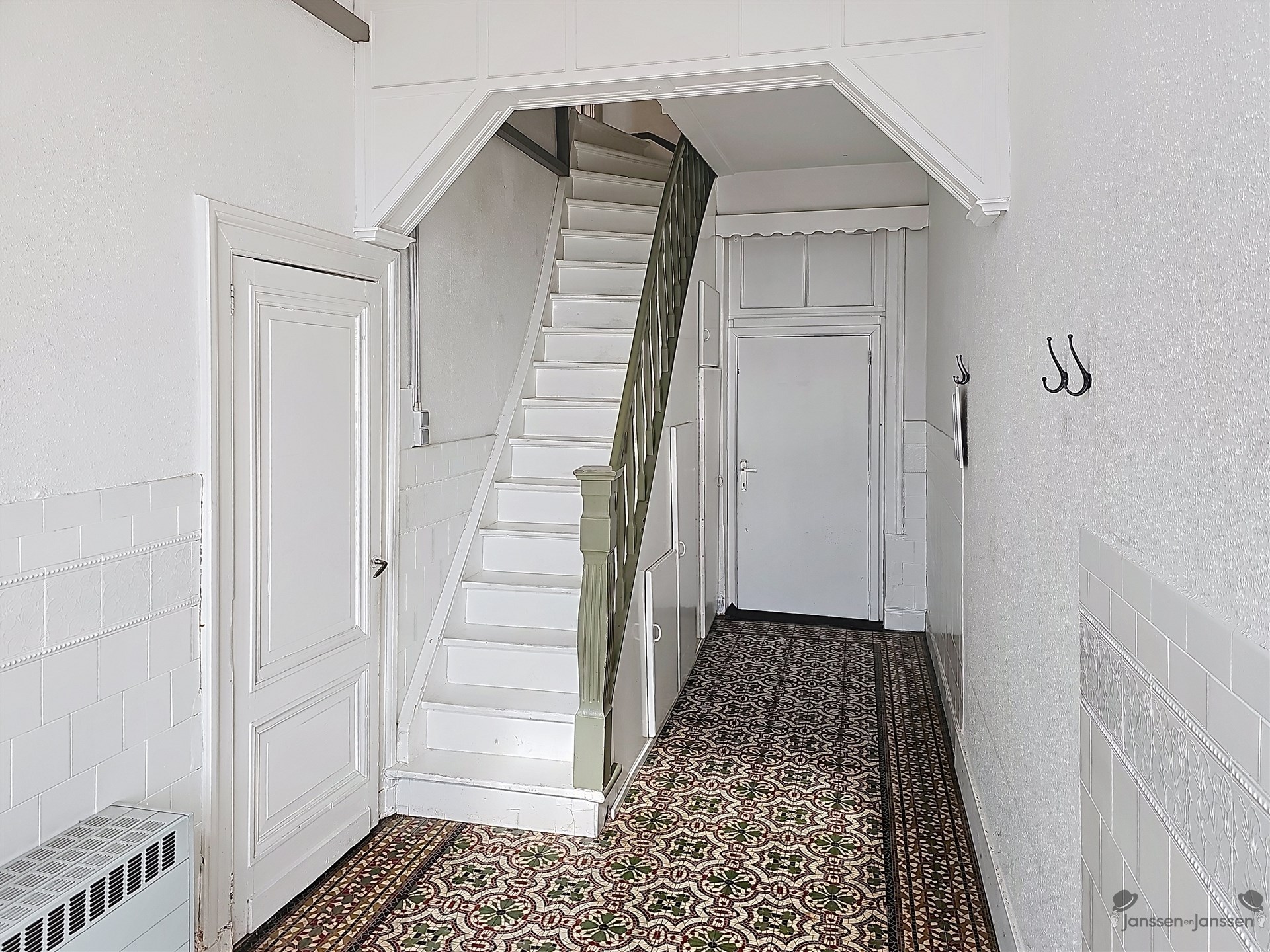 Uniek te renoveren pand nabij het station van Booischot - foto 3