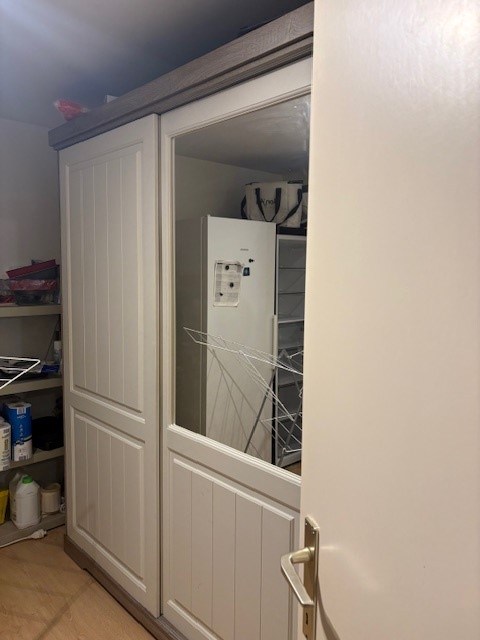 Ongemeubeld appartement met twee slaapkamers, zonnig terras en garagebox in gebouw - foto 3