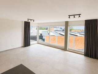 In de stijlvolle Residentie Gitspark bevindt zich op de 1e verdieping dit aangename en lichtrijke appartement.Indeling: inkomhal/nachthal, apart...