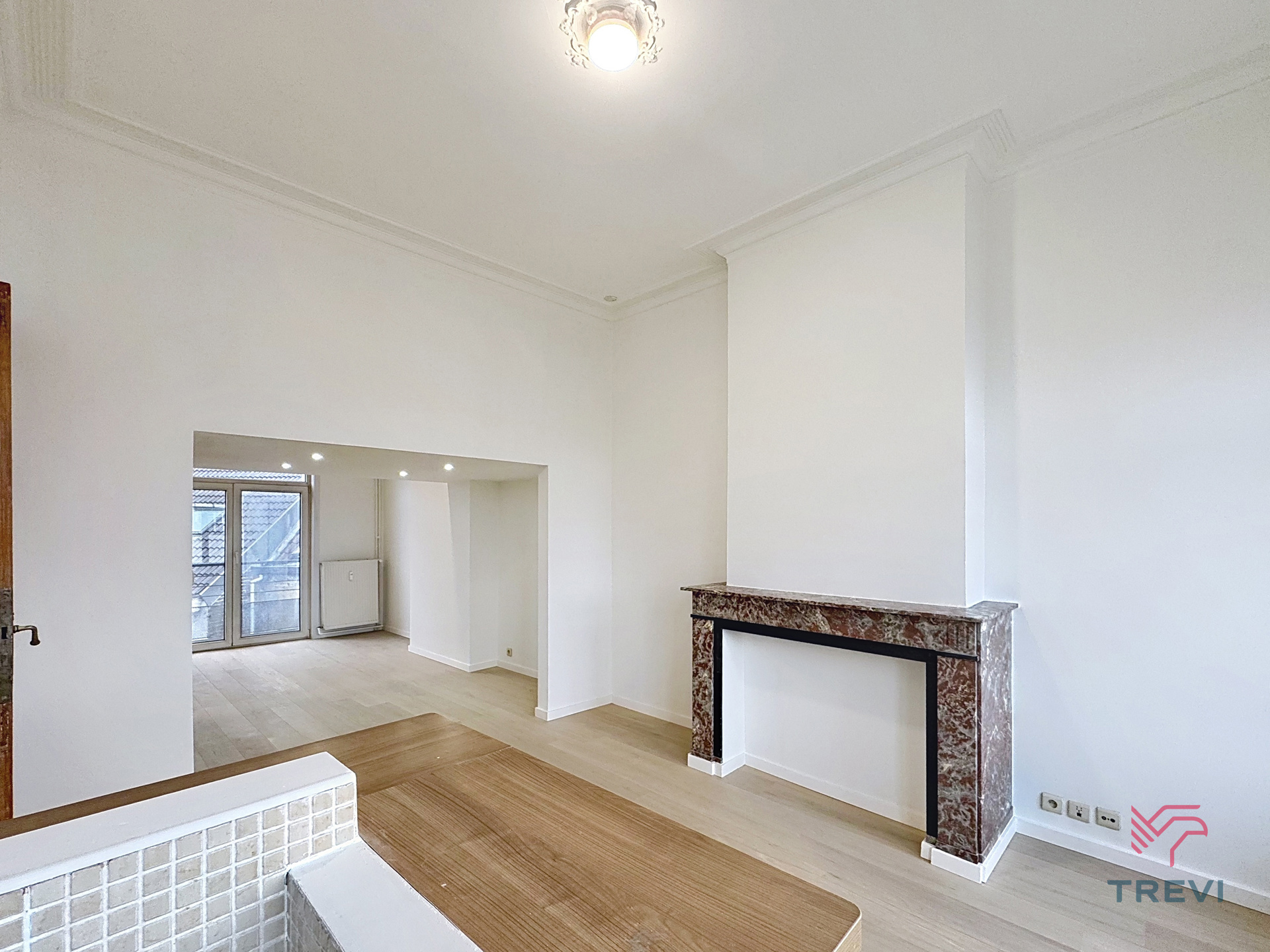 Studio met slaaphoek gerenoveerd! - foto 2