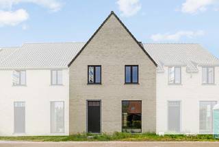 House for sale in Menen