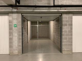 Deze ondergrondse garage bevindt zich in residentie ‘Wispeltuin’, in een rustige zijstraat van de Katelijnestraat. Dankzij de nabijheid van...