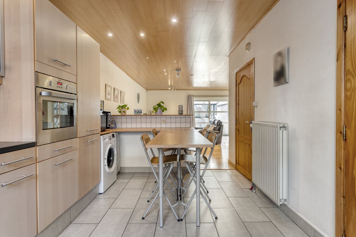 Instapklaar huis met 3 slaapkamers in centrum Assebroek - foto 5