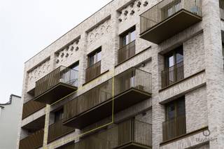 Stijlvol 1-slaapkamer appartement met terras en zicht op Kempisch Dok Ontdek deze schitterende unit op de 4de verdieping in een recent gebouw met...