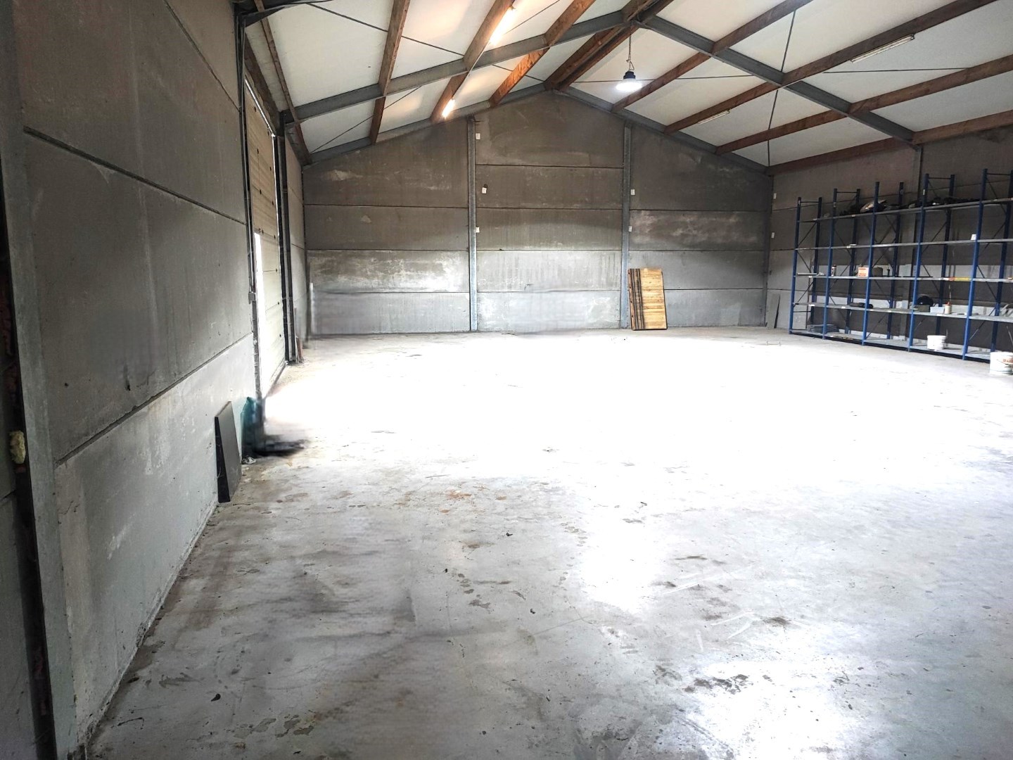 Loods - opslagruimte (250 m²), Lichtervelde. - foto 4