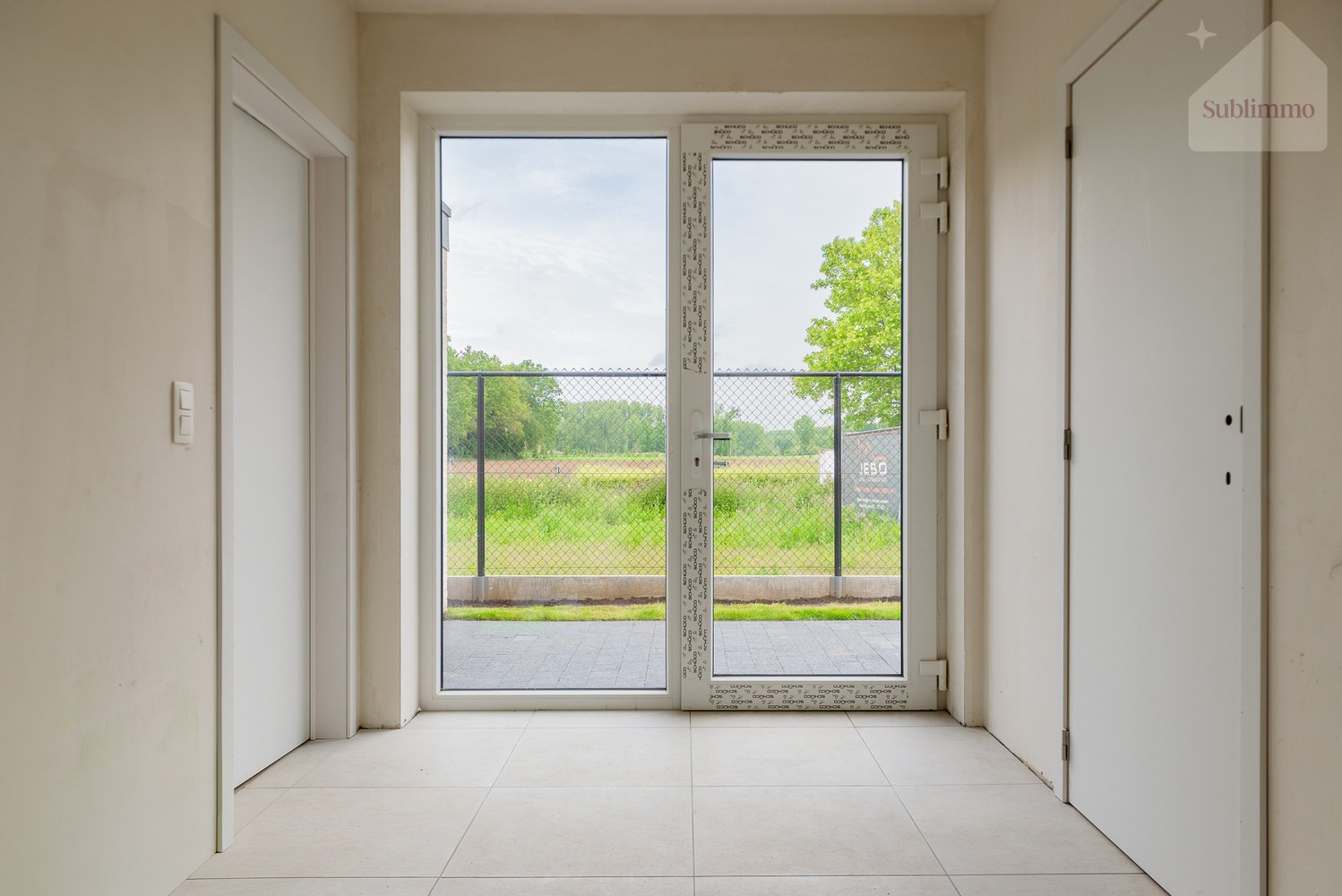 Instapklare nieuwbouw met 4 slaapkamers op een perceel van 344m² - foto 2