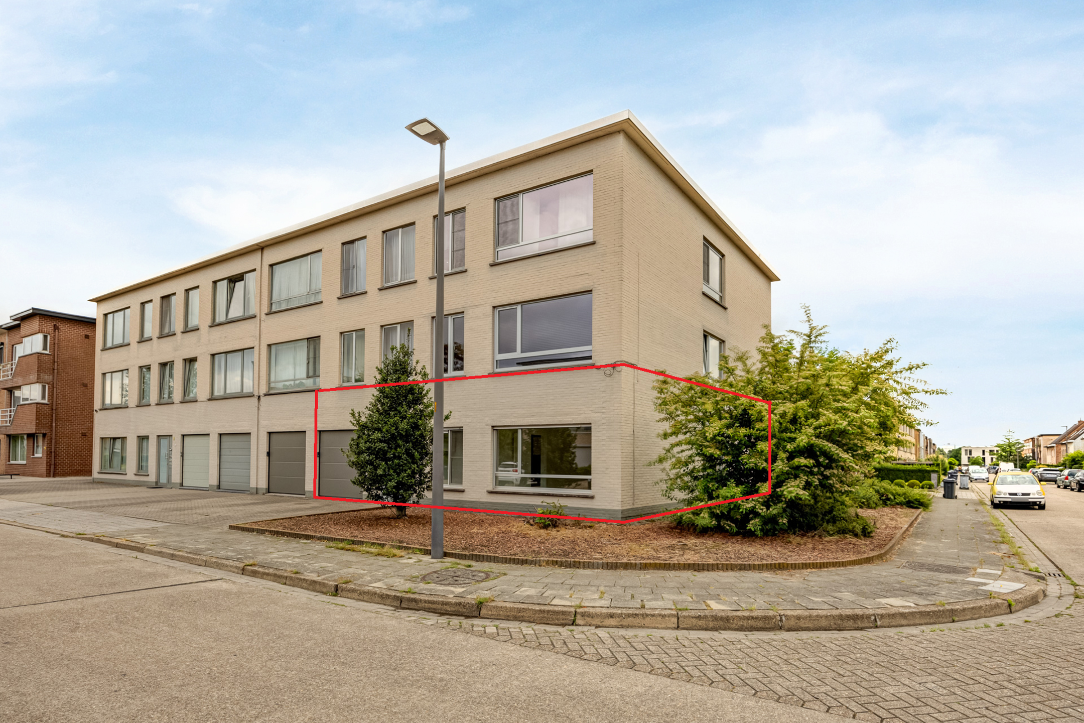 Gelijkvloers 2 slpk appartement mét garage incl. te Turnhout - foto 1