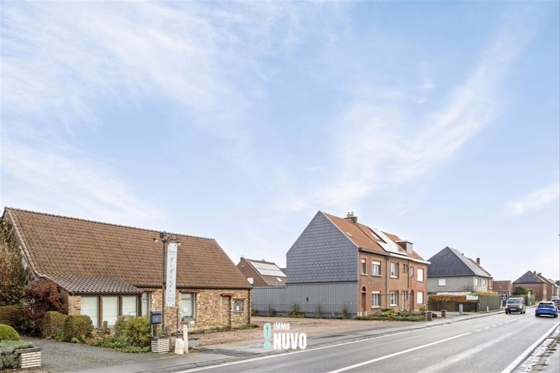 Polyvalent handelspand met woning op topligging  - foto 1