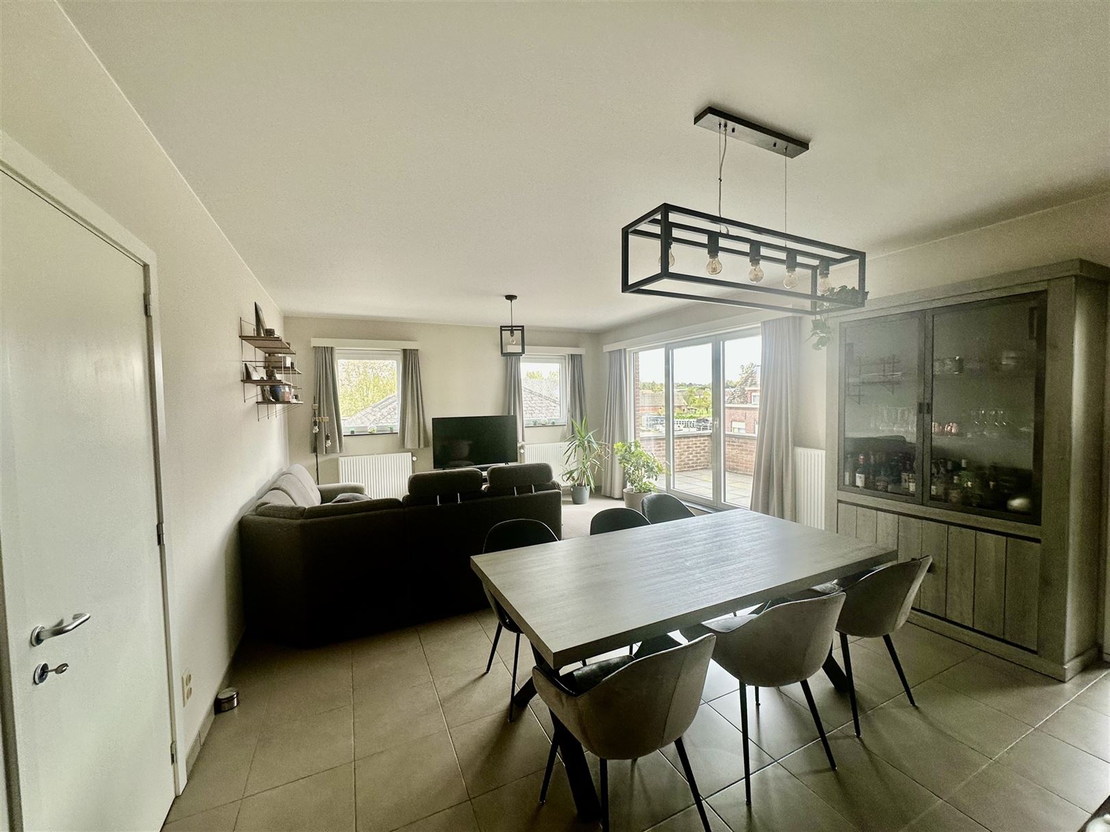 Instapklaar appartement TE HUUR in Nederzwalm - foto 3