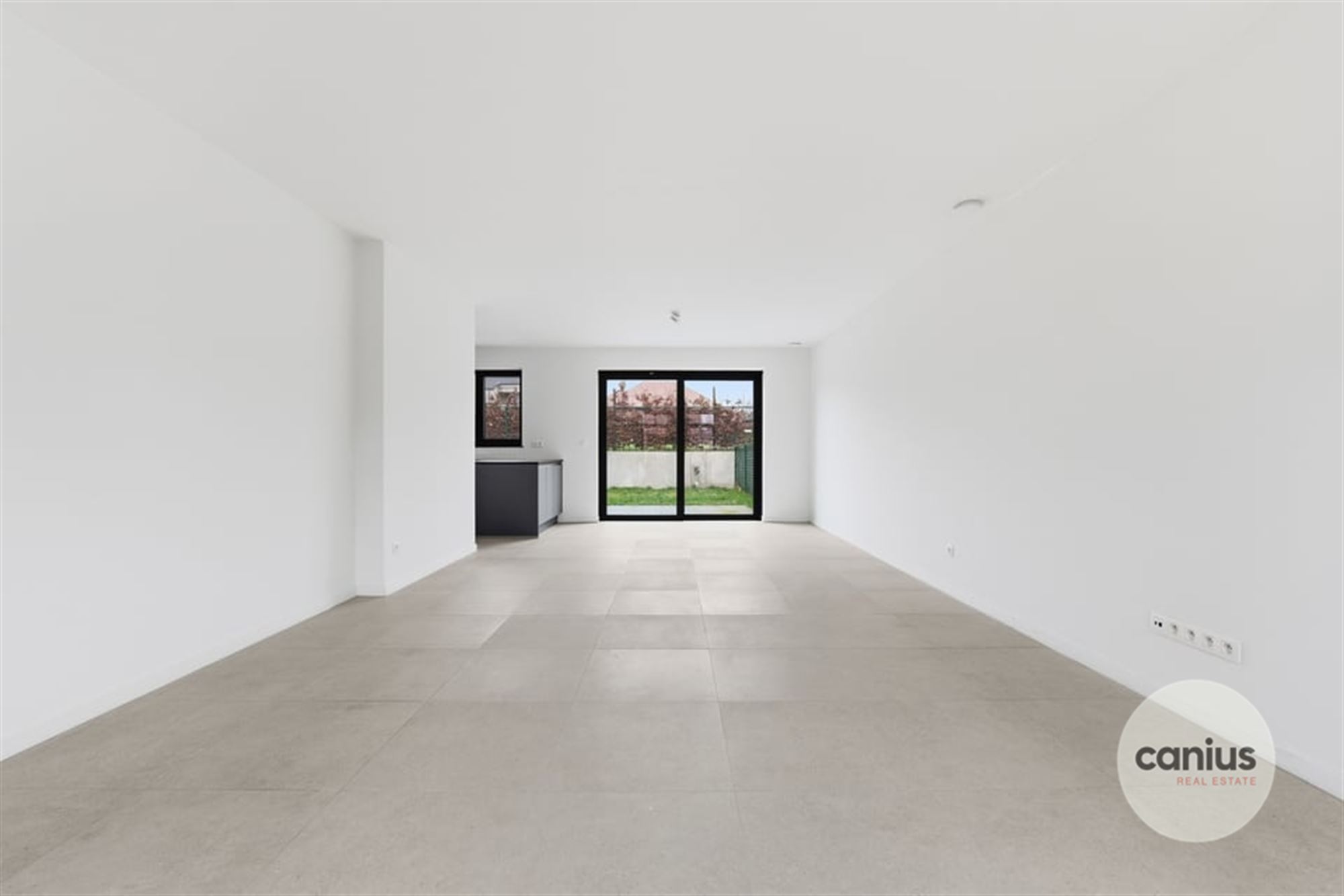 LANDELIJKE WONING MET 3 SLKS EN CARPORT - foto 4