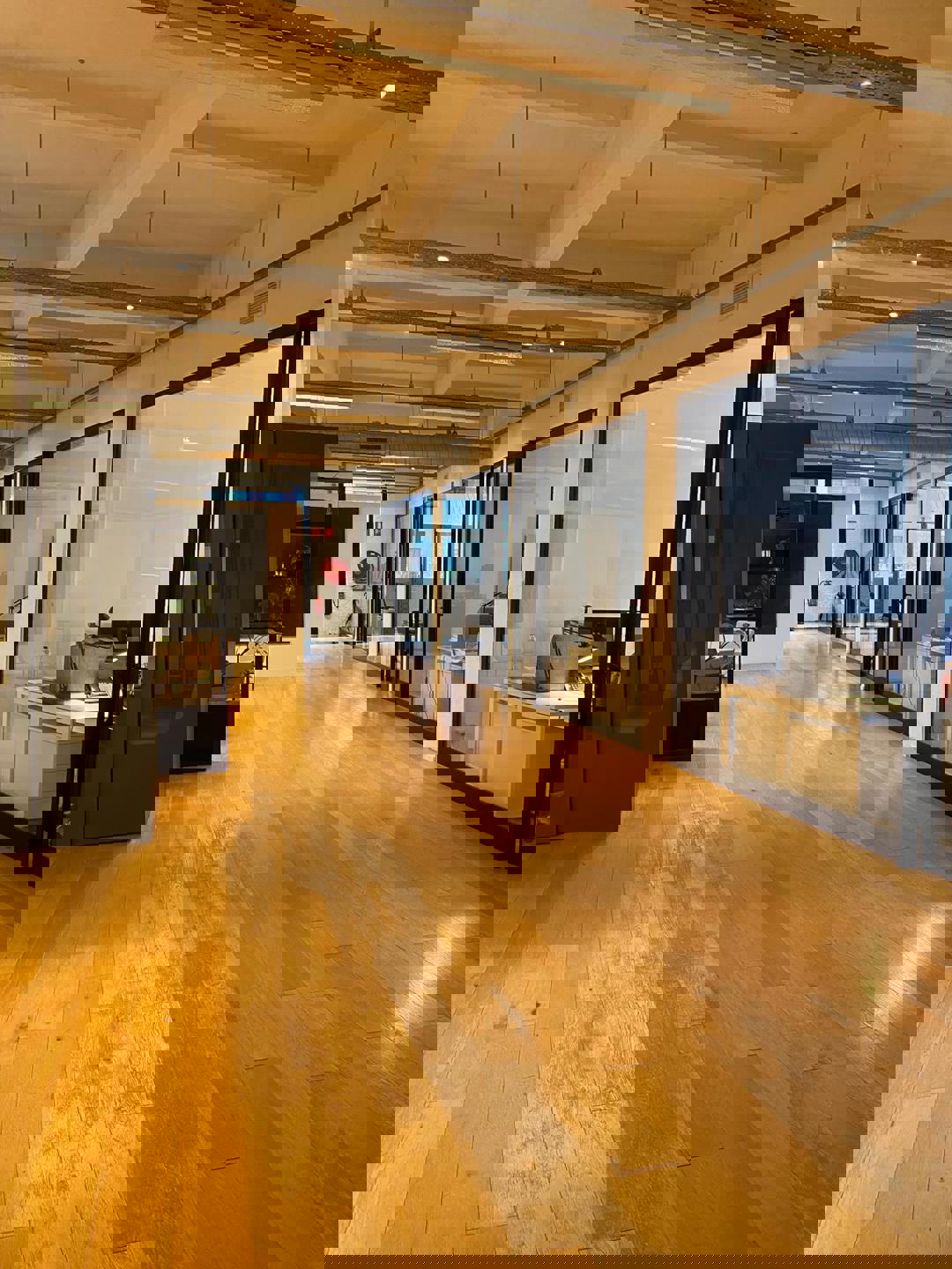 Kantoorruimte 686m² te huur in voormalige  Minerva Motors'-fabriek.  - foto 5