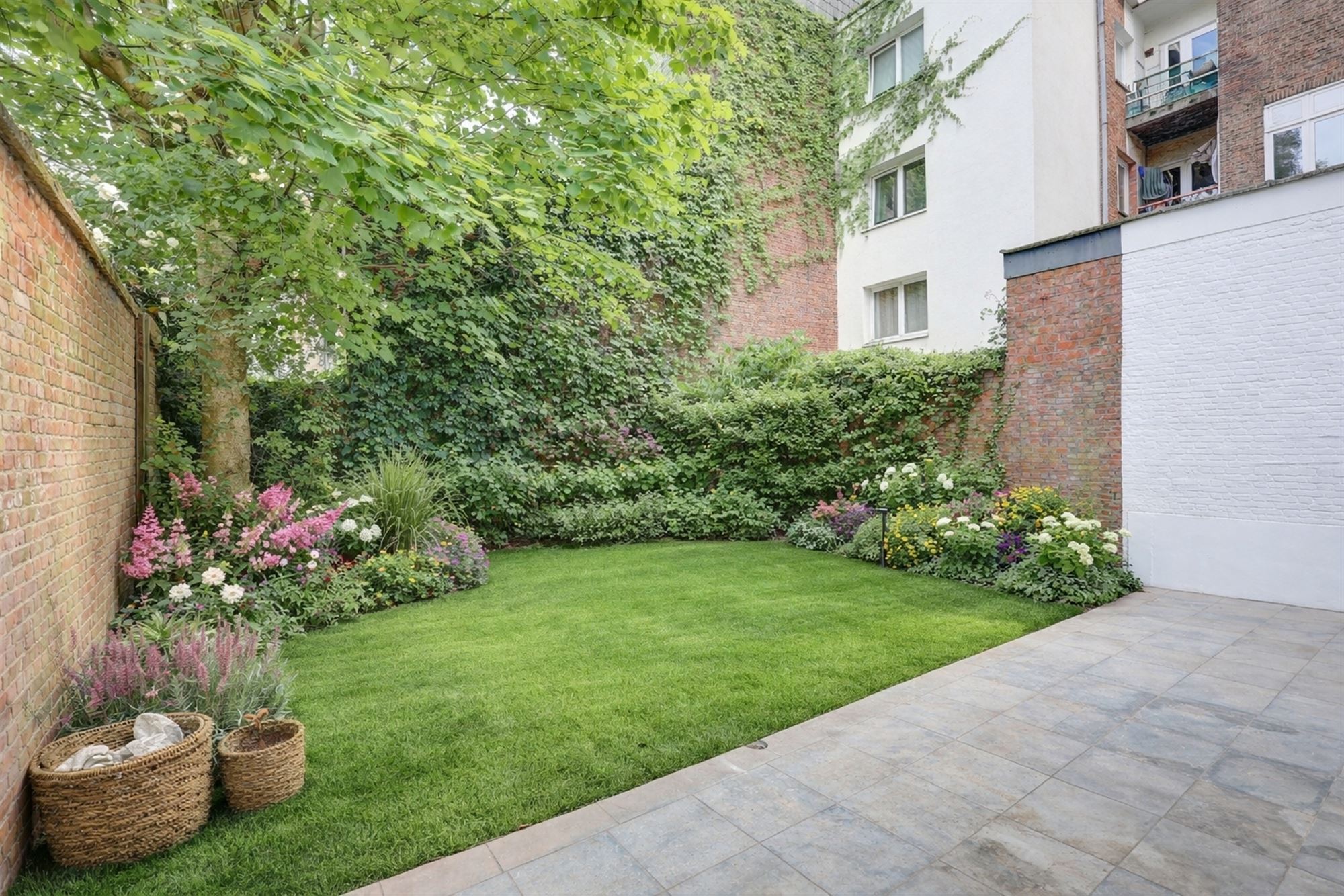 Gerenoveerd gelijkvloers appartement met tuin in Markgravewijk - foto 2