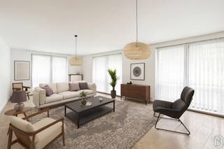 TOPgelegen, pal in het centrum: leuk perfect onderhouden en instapklaar appartement met 2 slpk. INDELING: inkomhal, leuke lichtrijke...