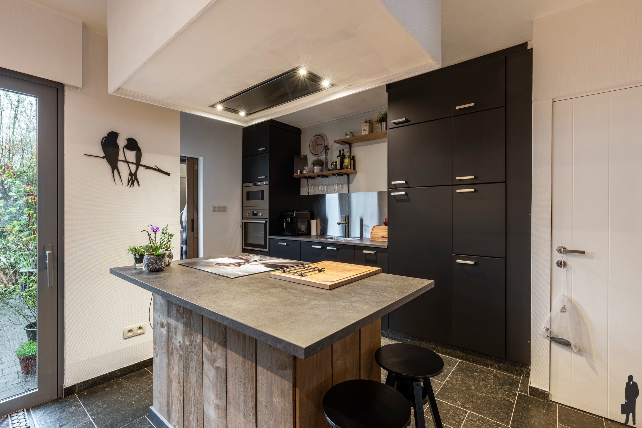 Charmante gerenoveerde gezinswoning te huur in het centrum van Hoogstraten. - foto 5