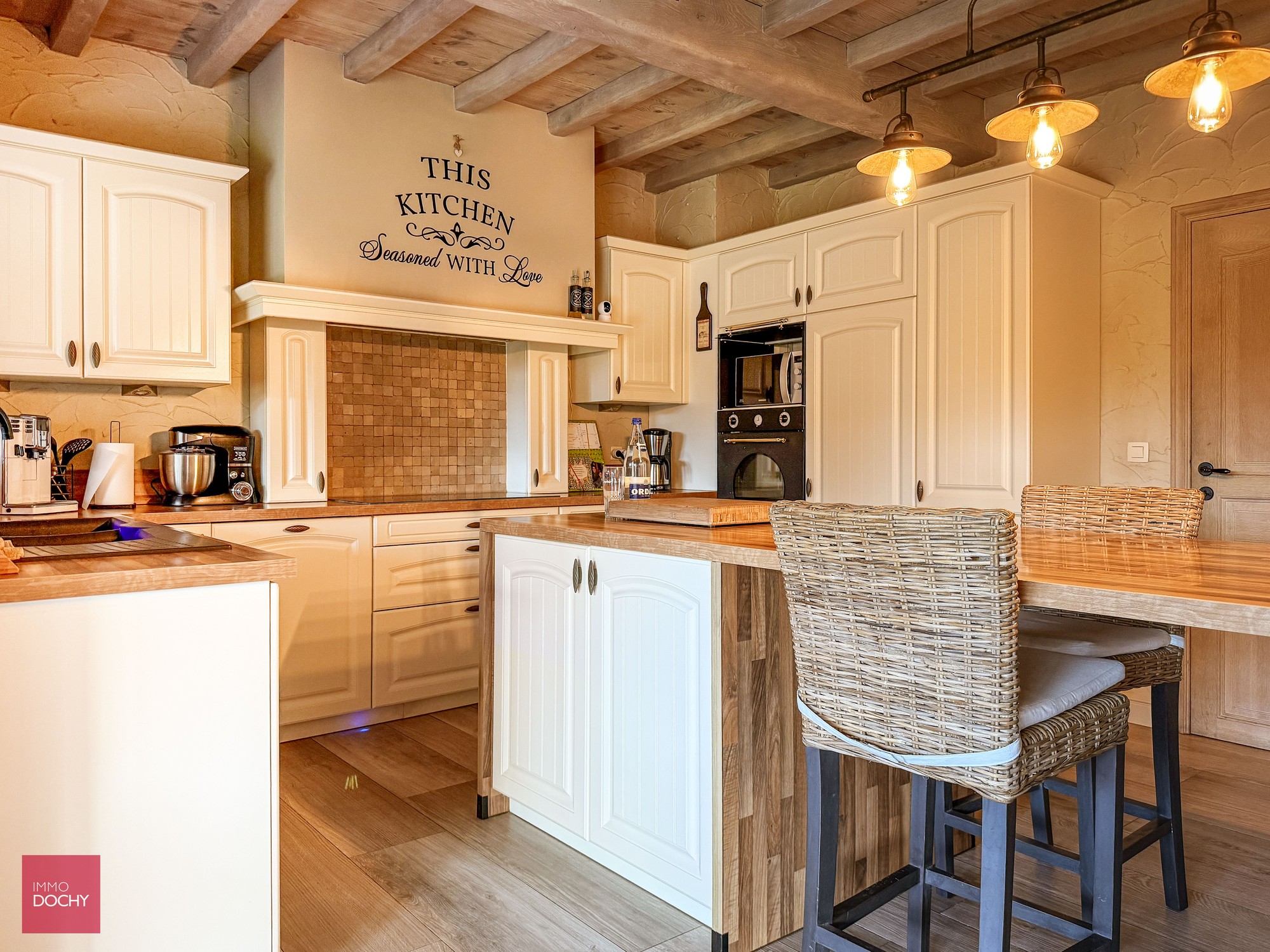 Instapklare sterk gebouwde villa met zicht op oude Leiearm | Heuvelhoekstraat - foto 4