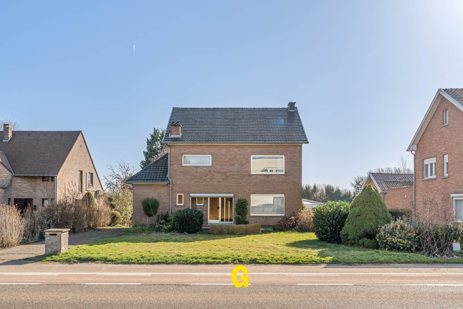 Ruime te renoveren vrijstaande woning op een perceel van 12a 64ca, vlak bij het centrum van Hoeselt - label D - foto 2