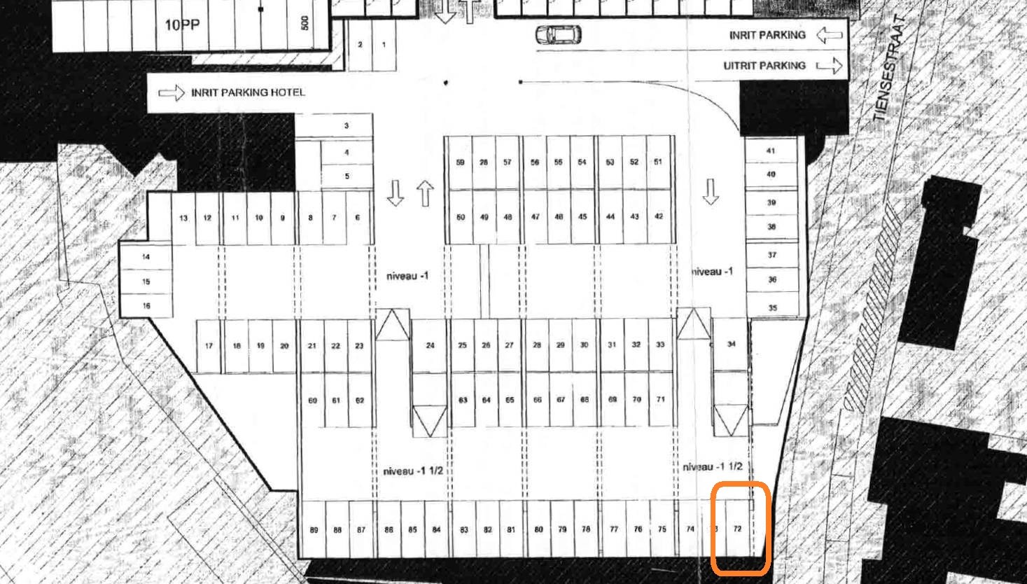 Heel centraal gelegen autostaanplaats - foto 3