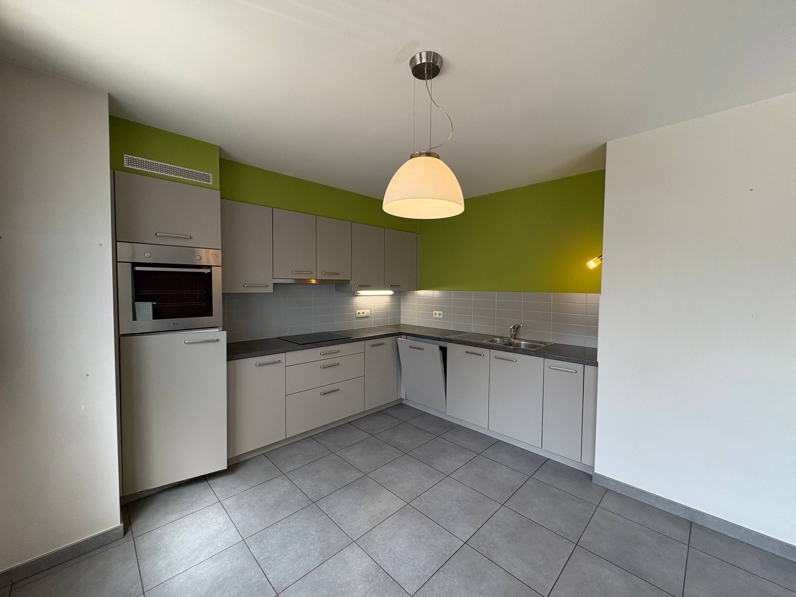 Instapklaar appartement met terras en parking - foto 5
