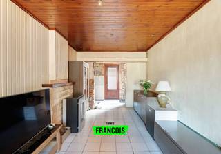 Deze charmante woning in Zeebrugge biedt een uitstekende basis voor wie op zoek is naar een instapklare structuur met nog tal...