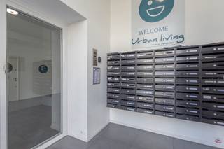 <p><strong>Beautiful and very modern student room</strong>, part of a residence that was fully renovated in 2017 in accordance with all regulations, located on Avenue Poincaré, a lively and well-connected neighborhood in Brussels.</p>
<p>The property enjoys a <strong>strategic location</strong>, close to public transport such as Brussels South Station (metro, tram, bus, train), shops, and the city center. An ideal environment for students looking to combine comfort and accessibility.</p>
<p>The room is located on the <strong>6th floor</strong> of a well-managed and well-maintained building with elevator.</p>
<p>It consists of a sleeping area, a dining corner, a kitchenette, and a shower room with toilet.</p>
<p>Additionally, the building offers <strong>shared facilities</strong>, including a lounge area and waste room.</p>
<p>Ideal as an <strong>investment property with immediate return</strong>.</p>
<p>The property guarantees the investor a <strong>net monthly return of €509</strong>, resulting in an <strong>approximate yield of 4%</strong>.</p>