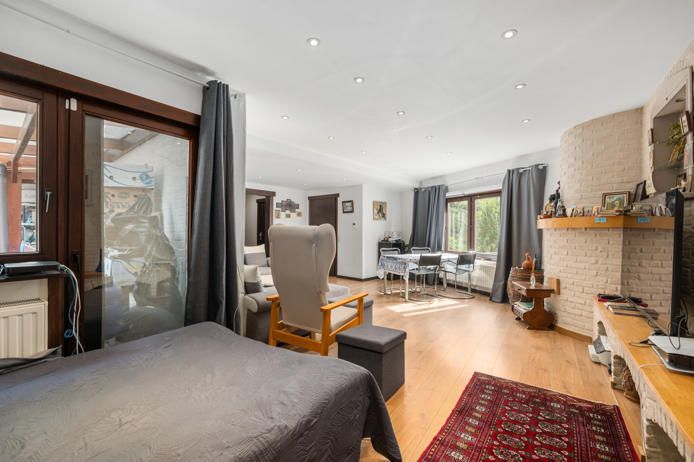 Ruime woning met renovatie - foto 5