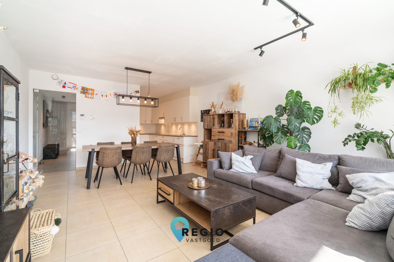 Recent, centraal gelegen appartement in tweede bouwlijn te Aalter - foto 1