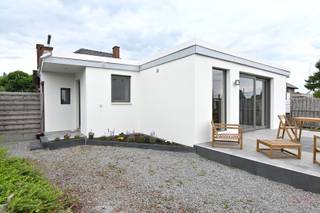 Na een recente transformatie rondom de woning, stellen we deze charmante 2-slaapkamerwoning voor met tal van mogelijkheden. Dankzij het...